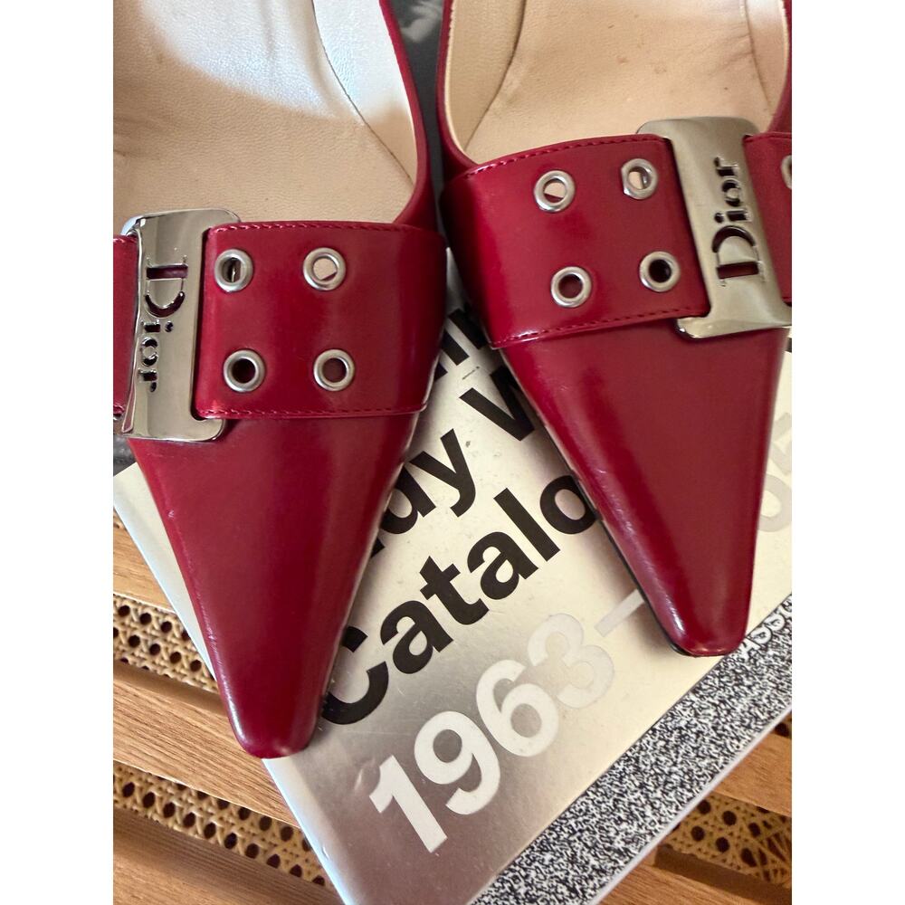 Vintage Christian Dior Red Leather Logo Buckle Pumps 38.5 - Picture 6 of 9